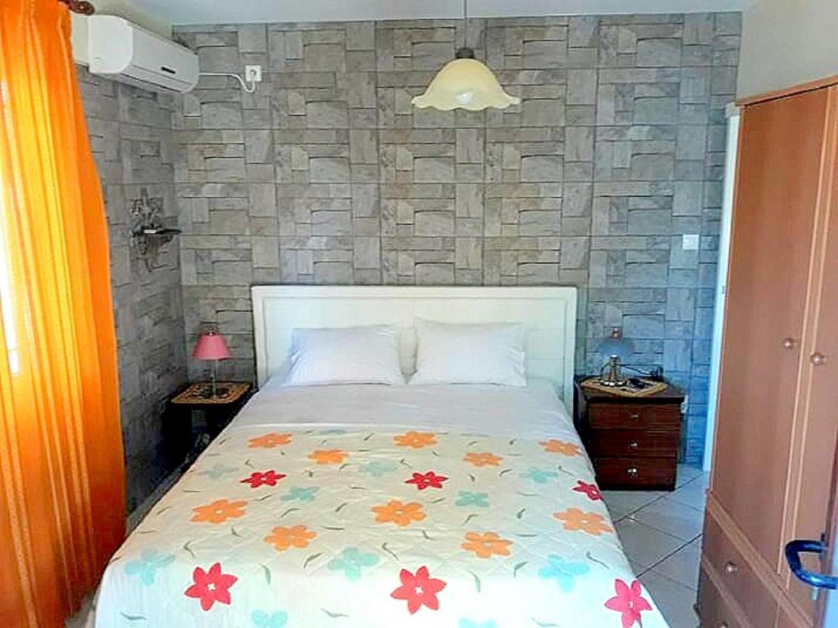 Korona Apartments Ваті Екстер'єр фото