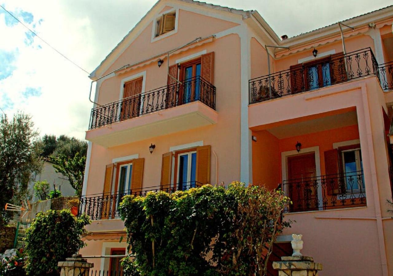 Korona Apartments Ваті Екстер'єр фото