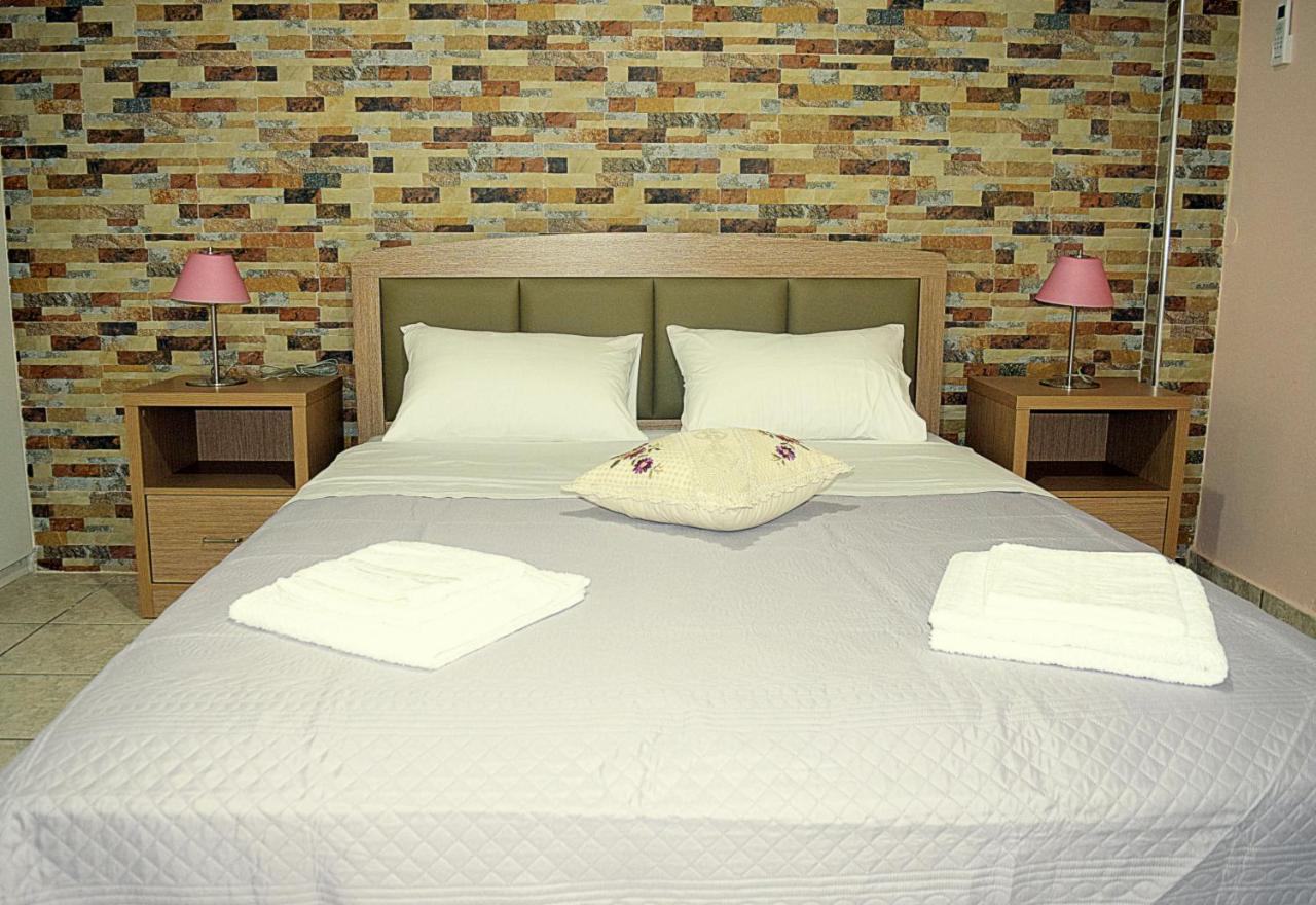 Korona Apartments Ваті Екстер'єр фото